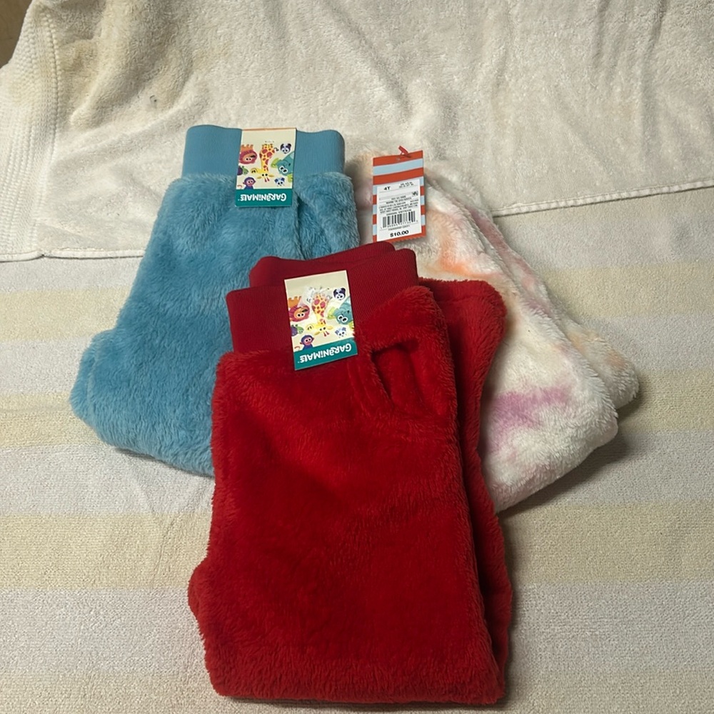 3 pair little girls 4t velour pants.